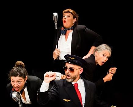 THE MAGIC BEAM SISTERS AND ROBERT