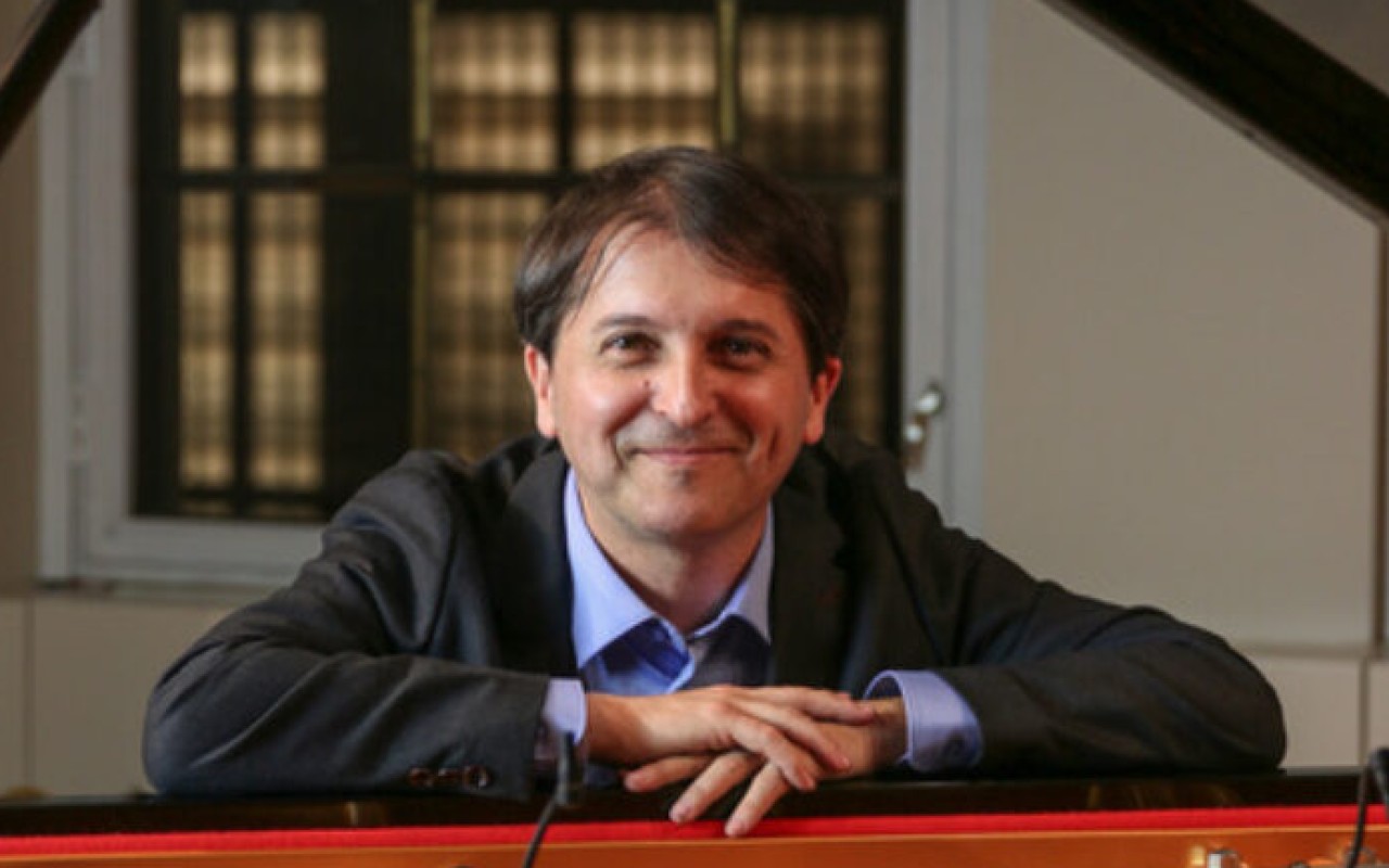 TAMIR HENDELMAN TRIO