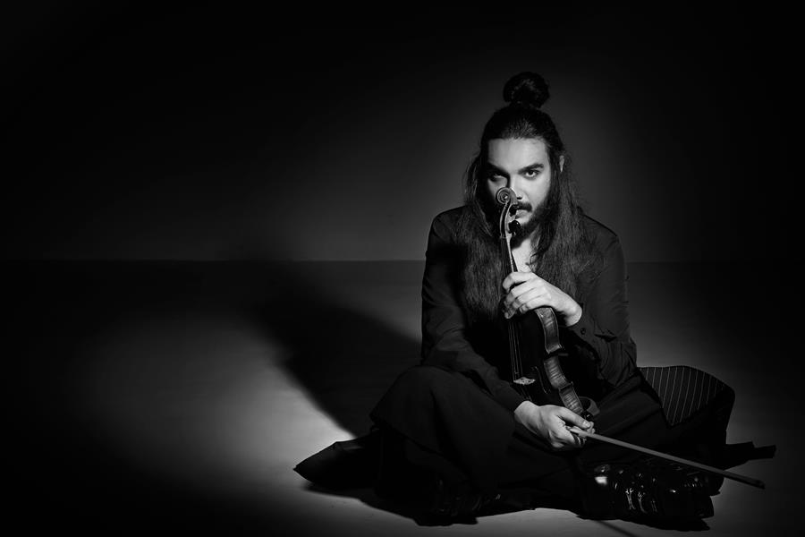 NEMANJA RADULOVIC & DOUBLE SENS